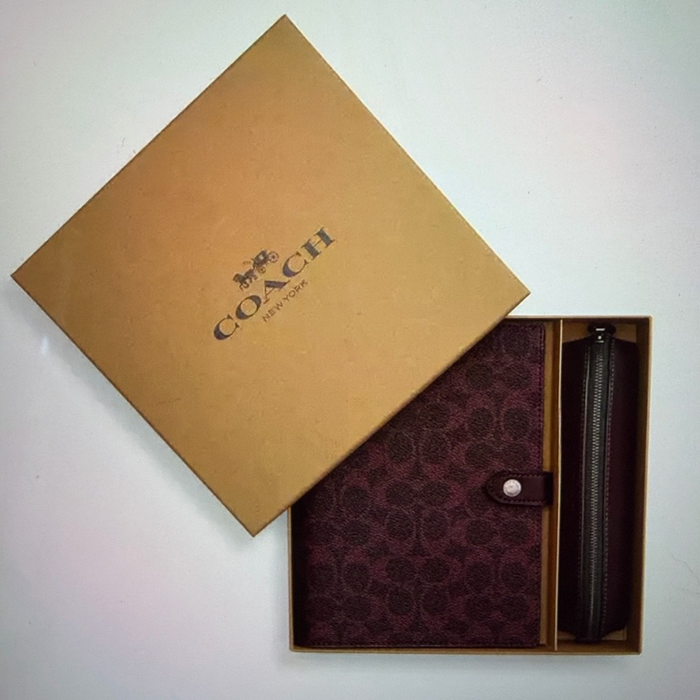 ✏️ COACH NOTEBOOK PENCILS PENCIL CASE EXTRA REFILL BUNDLE NWT ✏️